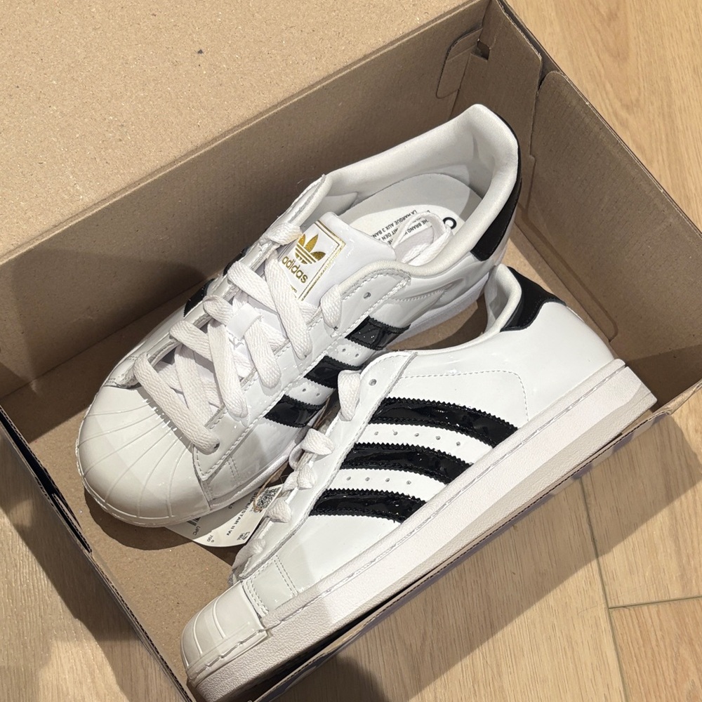 Adidas Superstar II in shiny white
